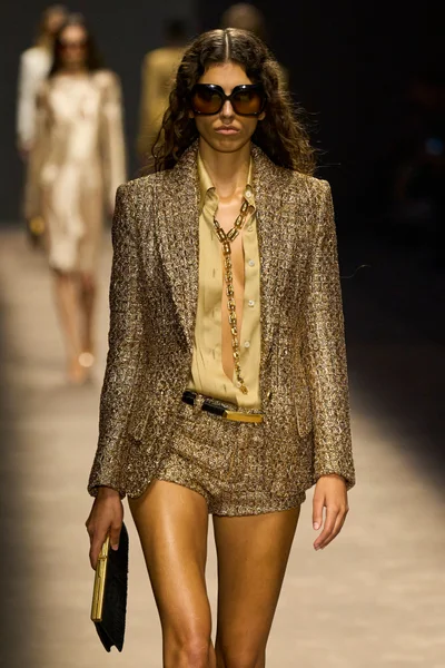 Look 142